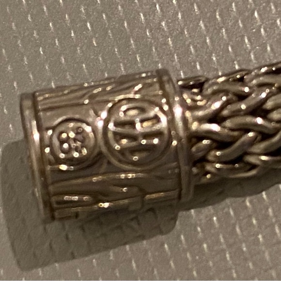 John Hardy women’s classic chain 7.5 mm sterling silver with blue sapphire - Picture 6 of 7